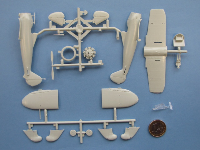 Revell - P-26A Peashooter