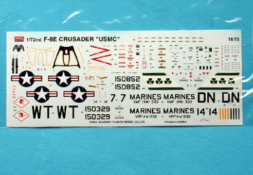 Academy - F-8E Crusader "US Marines"