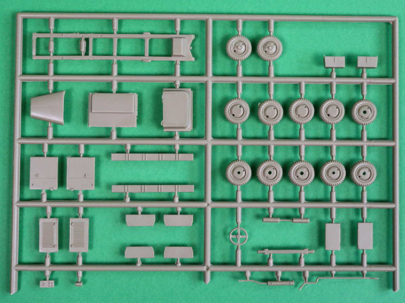 MAC Distribution - German Light Truck M 206