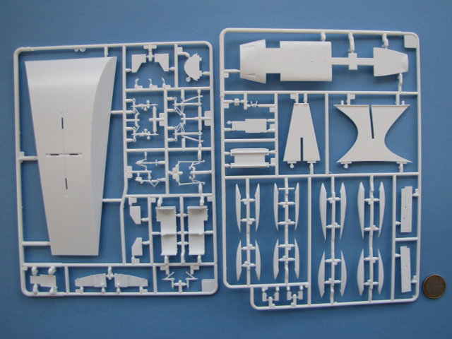 Revell - Boeing 747-8 Lufthansa