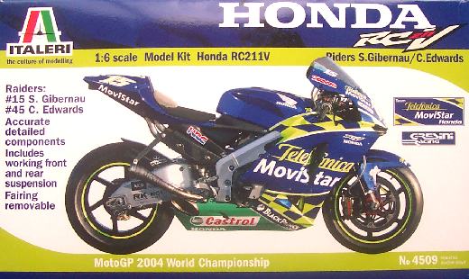 Italeri - Honda RC211V S.Gibernau/C.Edwards