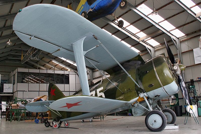 Polikarpow I-153 im Fundació Parc Aeronàutic de Catalunya, Sabadell, Spanien