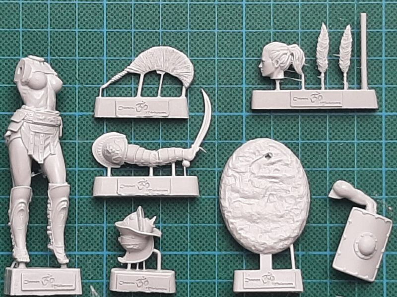 Chronos Miniatures - Worlds of Fantasy: Gladiatrix