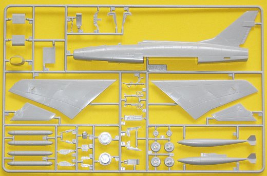 Italeri - F-100 F Super Sabre Double Seater