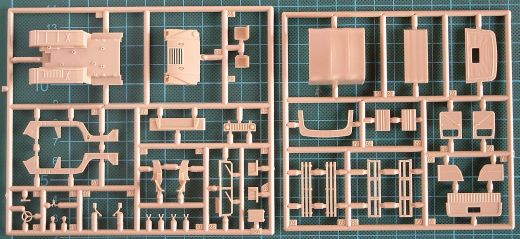 Revell - M998 / M1025 HMMWV