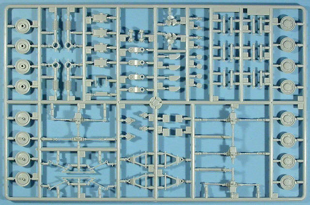 Fahrwerksteile und Räder