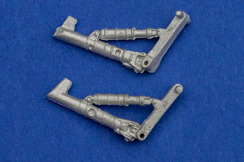 Su-24 Fencer Landing Gear