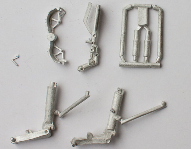 Scale Aircraft Conversions - Su-24 Fencer Landing Gear