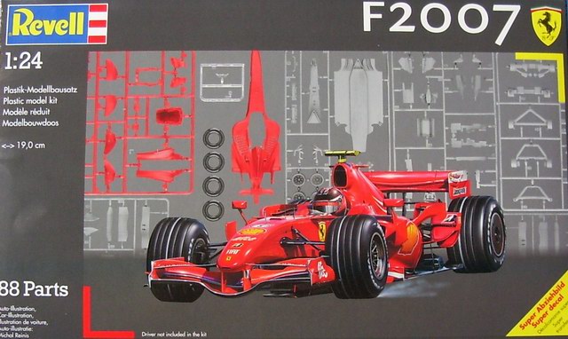 Maquette Revell C07252 Coffret cadeau Ferrari F1 2007