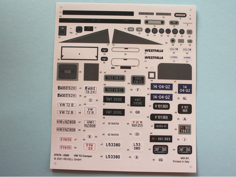 Revell 67676 1:24 Model Set VW T2 Camper inkl. Farben, Pinsel Sticker,  33,95 €