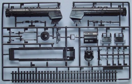 Revell - Schwere Schnellzuglokomotive mit Tender - BR 01