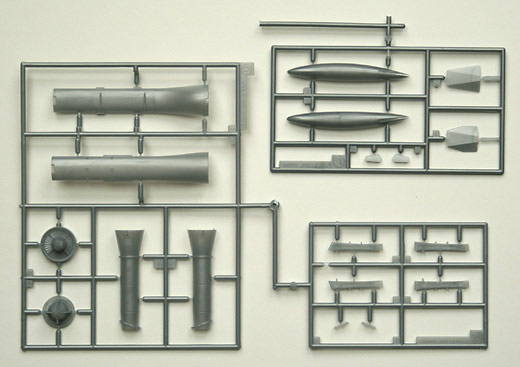 Triebwerk, Außenlasten