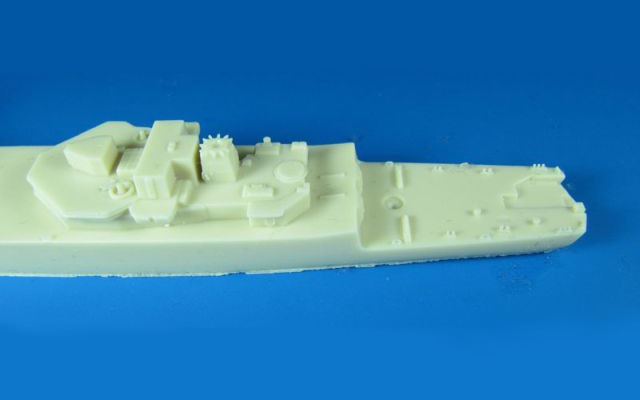 Niko Model - French Frigate Suffren (D602) 1990