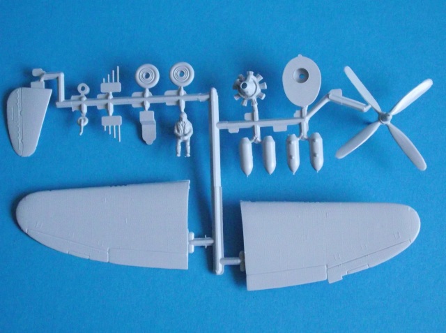 Republic P-47D Thunderbolt Starter Set