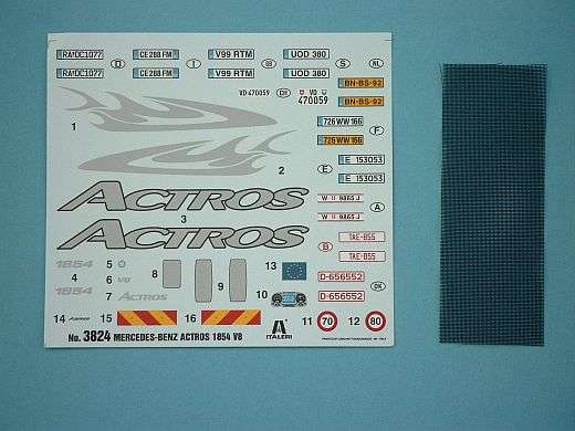 Italeri - Mercedes-Benz Actros 1854 LS (V8)