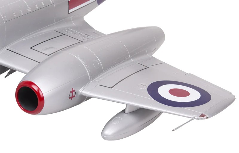 Das zusammengebaute und lackierte Modell (Foto: Revell)