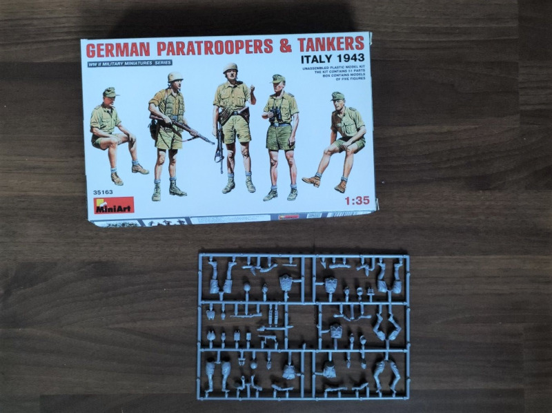 MiniArt - German Paratroopers & Tankers Italy 1943