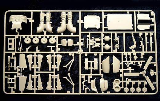 Mini Hobby Models - Mi-24D Hind-D