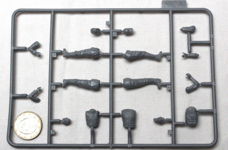 Figur 2 (linker Bereich), Figur 3 (rechter Bereich)