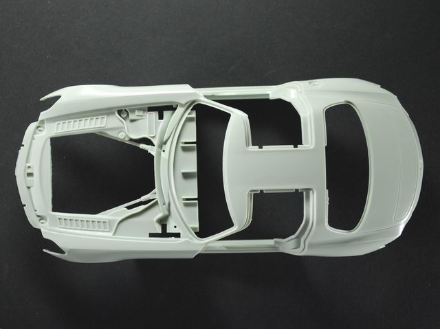 Revell - Mercedes-Benz SLS AMG