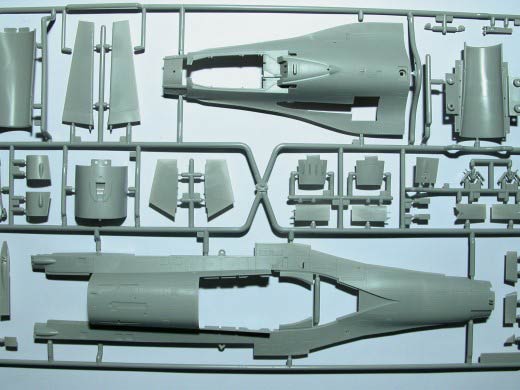 Tamiya - F-16C/J "Fighting Falcon"