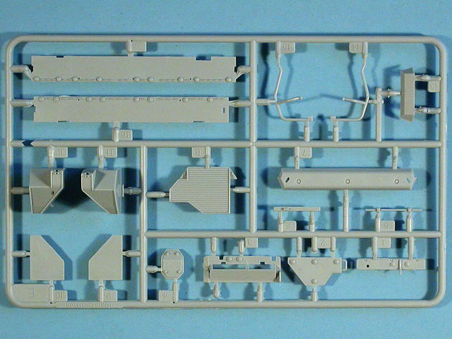 Teile für den Außenbereich des Modells auf Spritzling E