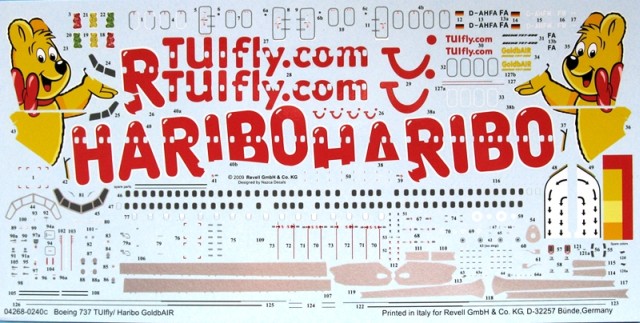 Revell - Boeing 737-800 TUIfly "GoldbAir"