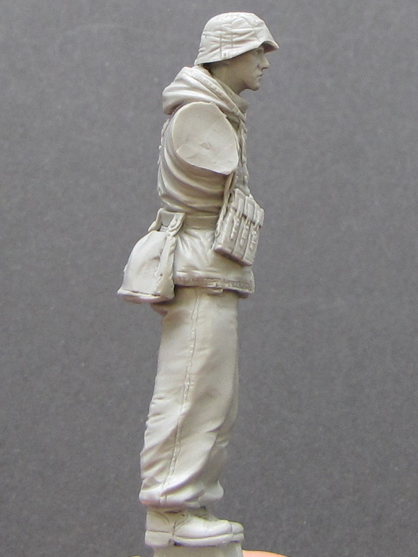 Corsar Rex Miniatures - German Soldier Waffen SS World War 2