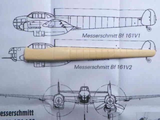 Rumpf und mitgelieferte Zeichnung stimmen überein.