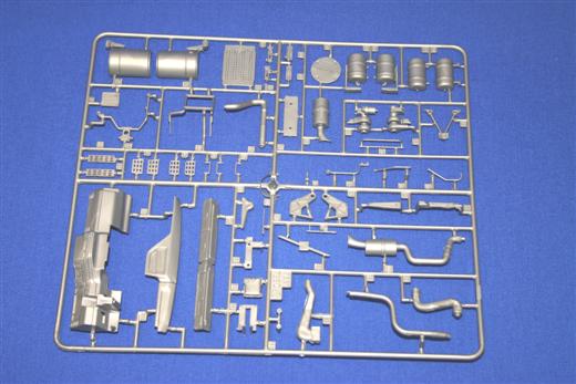 Italeri - Volvo FH12 XL70 „Spraycan Power“