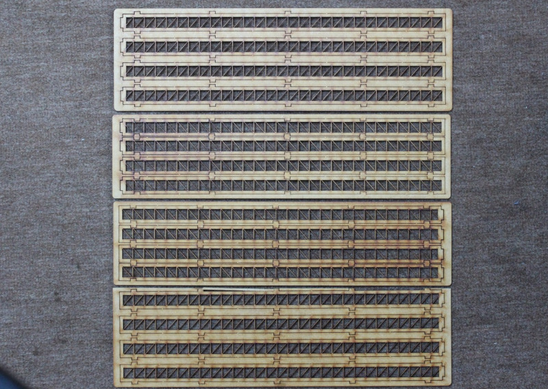 die Querträger mit Gitterstruktur
