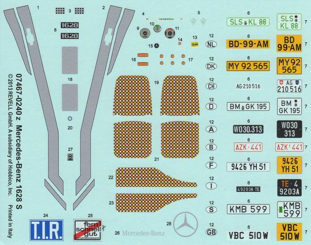 Revell - Mercedes-Benz 1628 S with spoiler