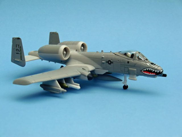 Revell - A-10 Thunderbolt II