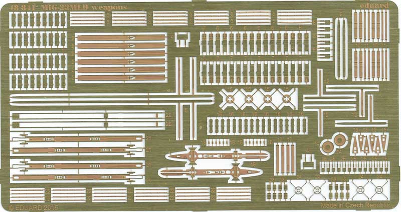 PE-Platine mit vielen kleinen Details für die Raketen der MiG-23