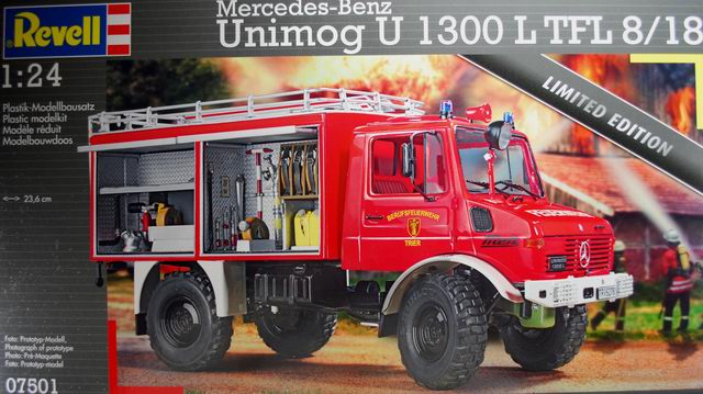 Revell - Mercedes-Benz Unimog U 1300 L TLF 8/18