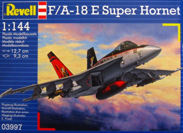 Revell - F/A-18 E Super Hornet