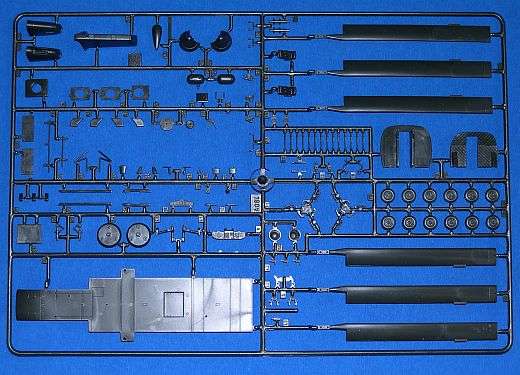 Revell - Boeing MH-47E Chinook