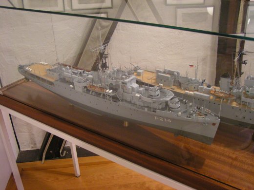 White Ensign Models - HMS Starling U66