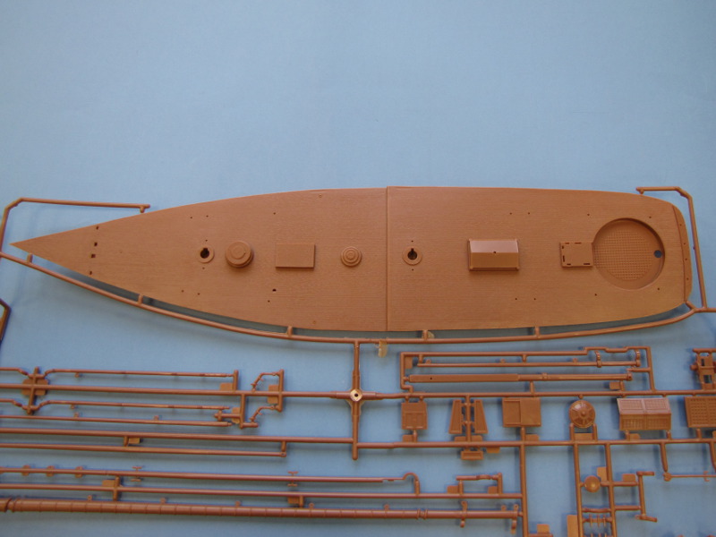 Revell Yacht USS America 1:56 - Lasergeschnittenes Holzdeck Für Modell