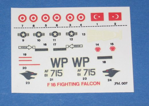 PM Modell - General Dynamics F-16 Fighting Falcon