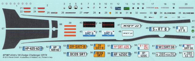 Revell - 2009 Dodge Challenger SRT8