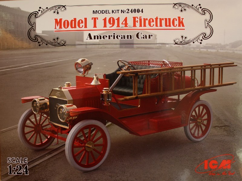 ICM - Model T 1914 Firetruck