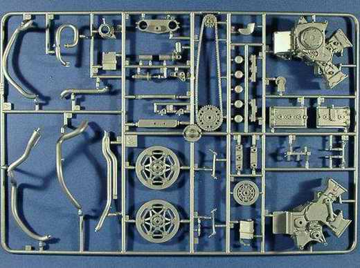 Italeri - Honda RC211V – MotoGP 2004