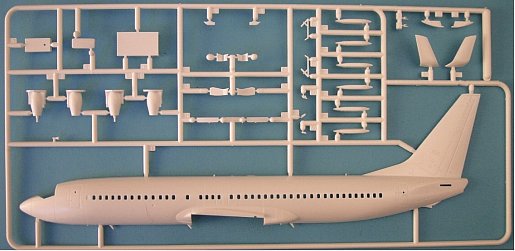 Revell - Boeing 737- 800 "RYANAIR"