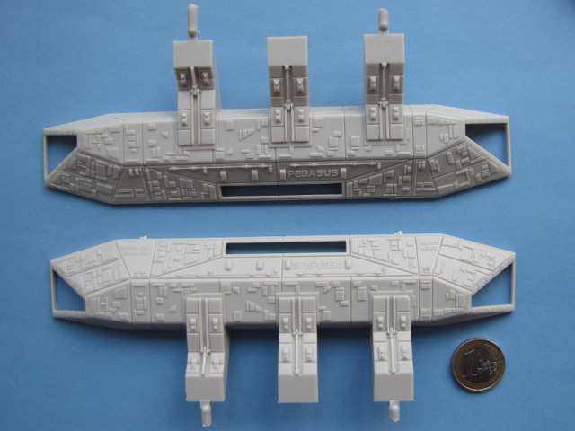 Moebius Models - Battlestar Pegasus