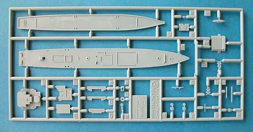 Hasegawa - J.M.S.D.F. Chikuma DE233 und Tone DE 234