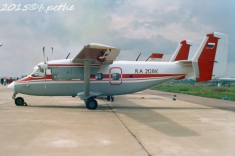 Eine russisch zugelassene PZL An-28 auf der MAKS 2003