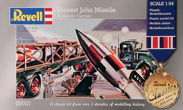 Revell - Honest John Missile & Mobile Carrier