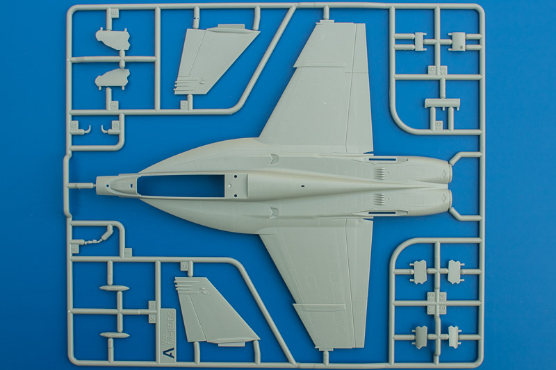 F/A-18E Super Hornet VFA 143 "Punking Dogs"
