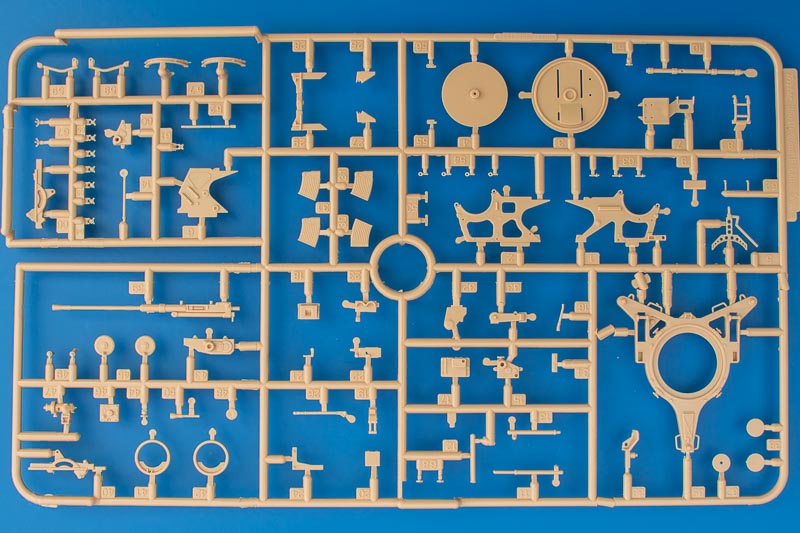 HobbyBoss - 2cm Flak 38 Late Version / Sd.Ah.51